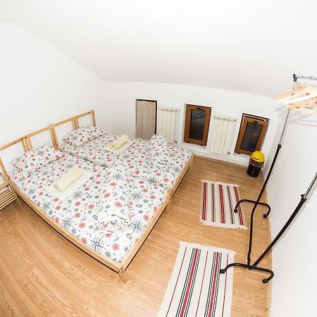 Exit Routine Hostel Timişoara Extérieur photo