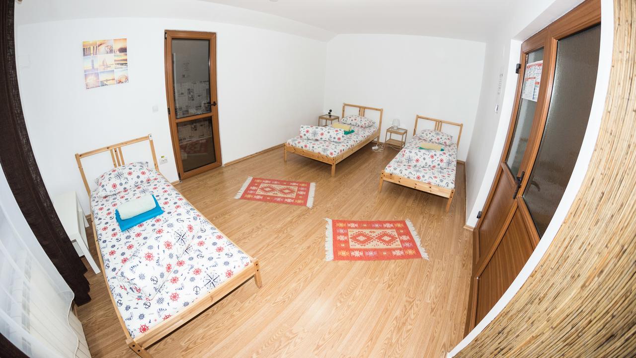 Exit Routine Hostel Timişoara Extérieur photo